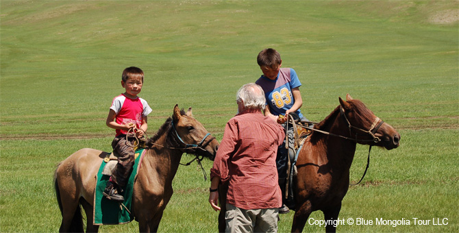 Mongolia Discovery Tours Mongolian Nomads Travel Image 8