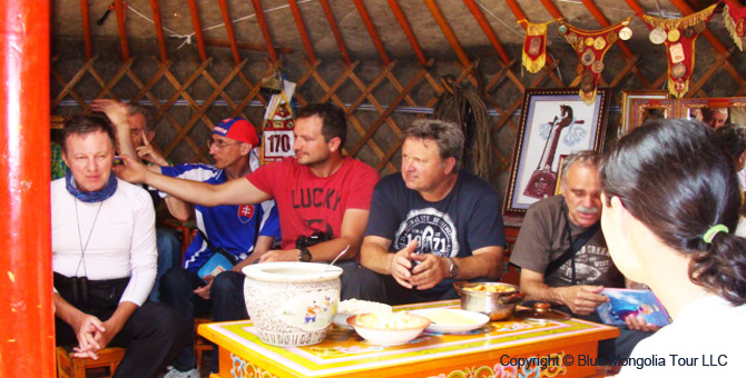 Tour Homestay Mongolia Tour Homestay Horse Breeder Family Image 16