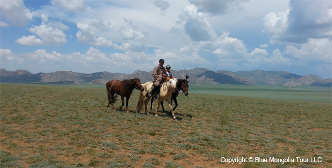 Tour Riding Active Travel Horseback Riding In Mongolia Image 4