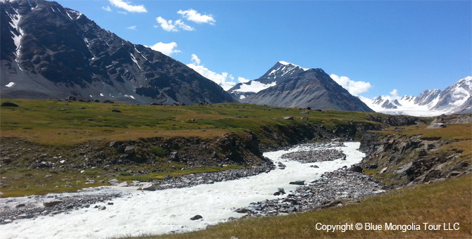 Active Adventure Safari Tour Mongolian Miracle Adventure Image 16